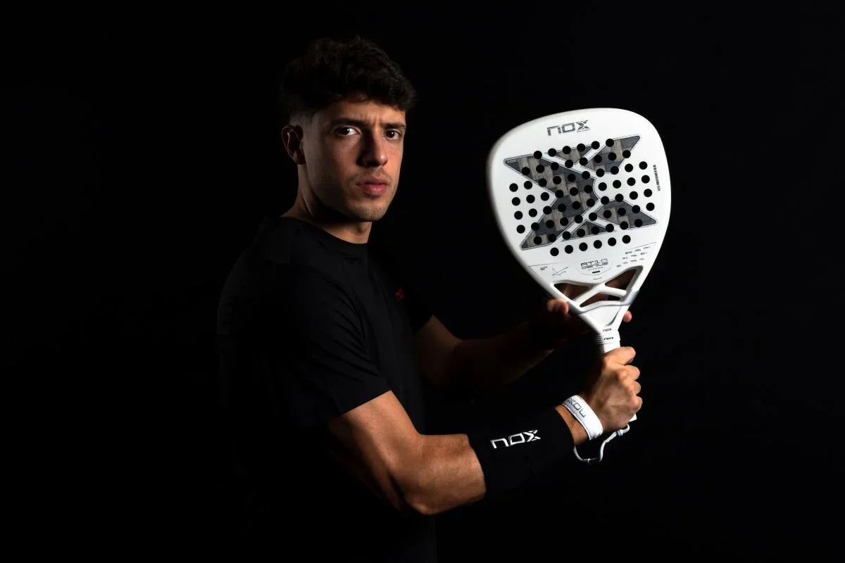 Pala Nox AT10 Luxury Genius Attack 12K Alum XTREM 2026 by Agustín Tapia