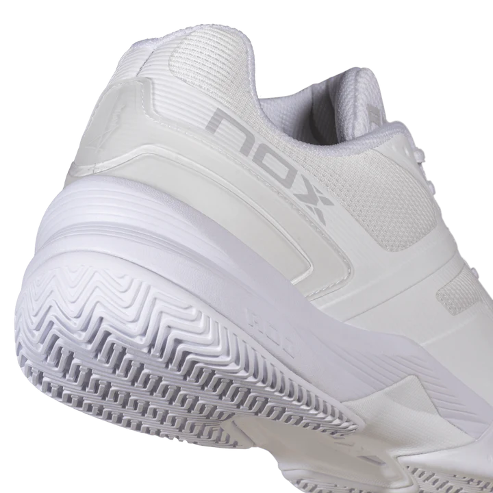 Zapatillas Nox AT10 PRO Blancas/Grises