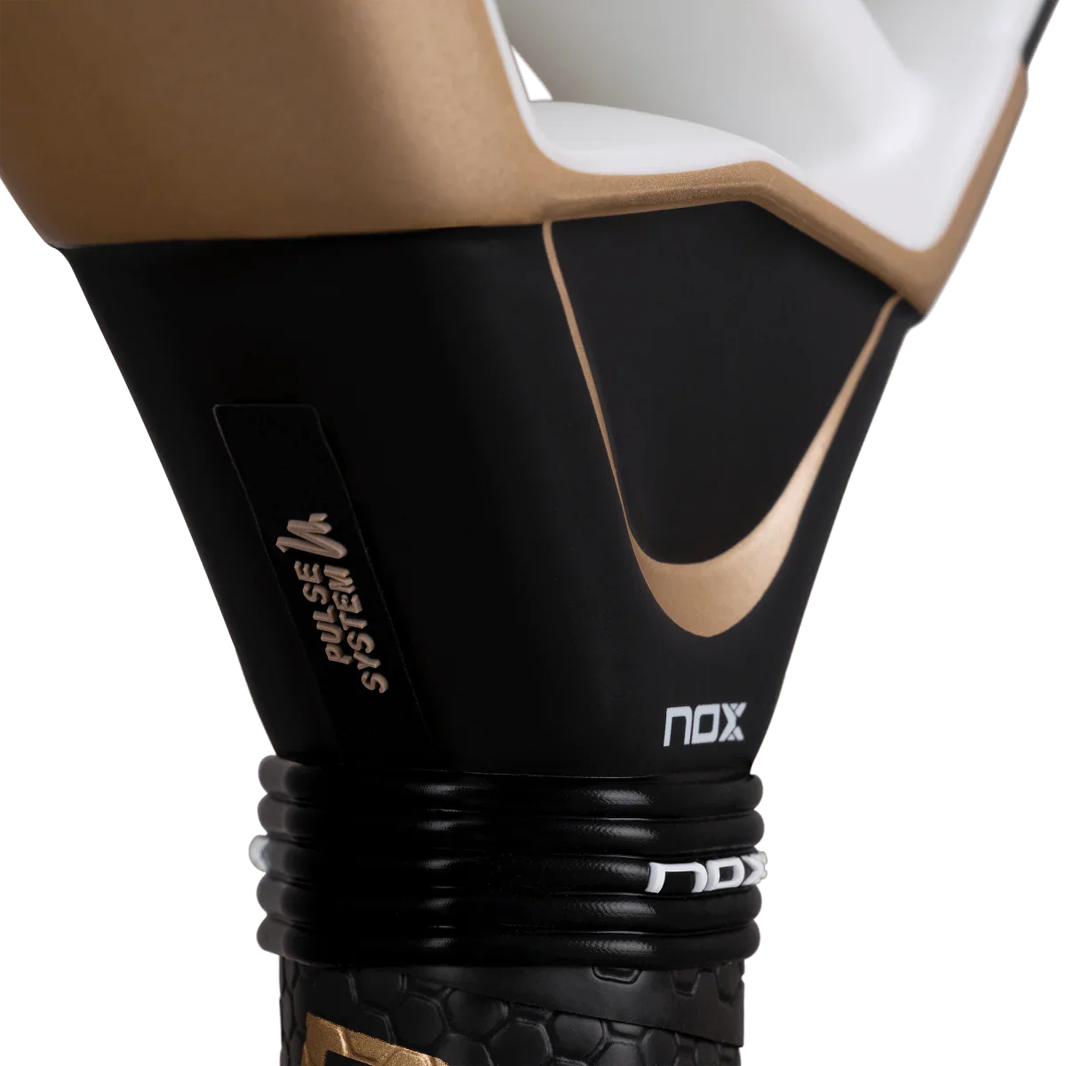 Pala Nox AT10 Luxury Genius 18K Alum 2026 by Agustín Tapia