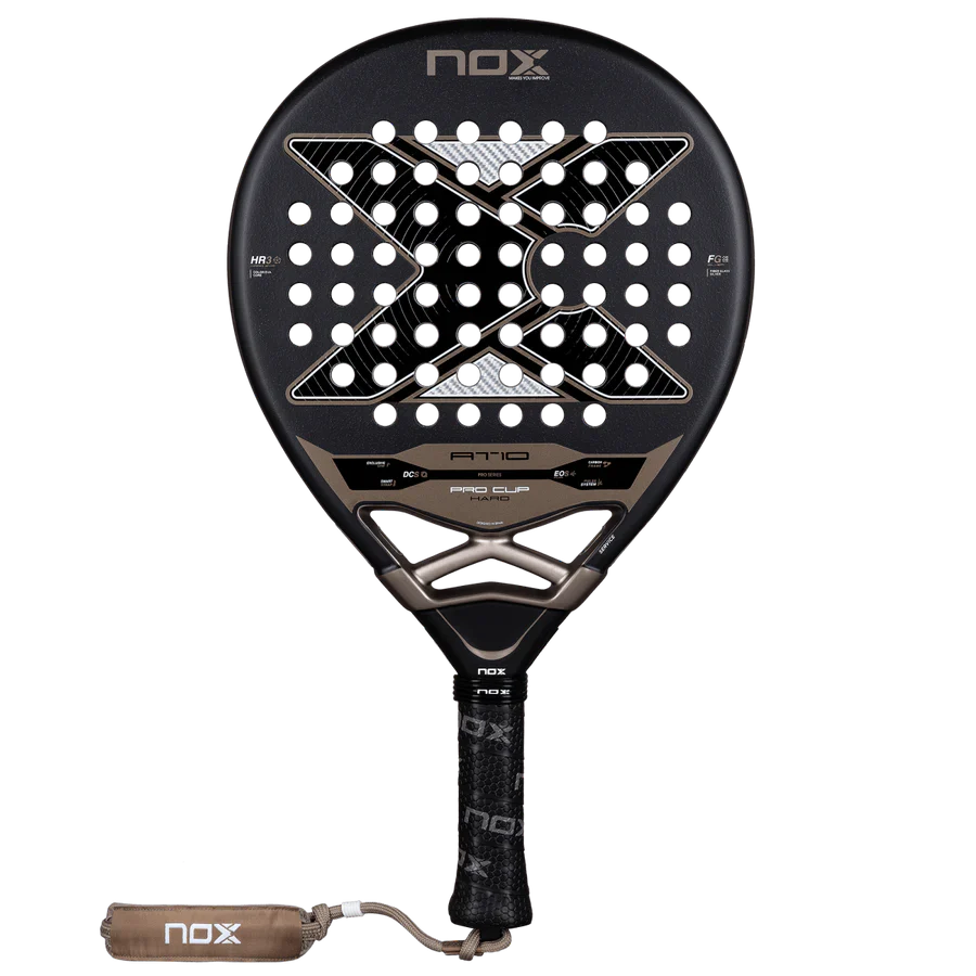 Pala Nox AT10 Pro Cup Hard 2026 by Agustín Tapia